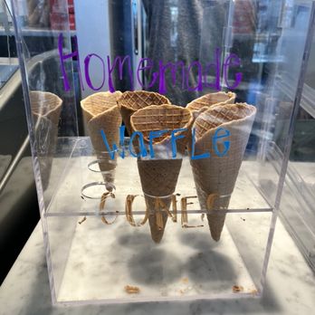 Honeysuckle Gelato - Gelato Near Me - Charlotte, North Carolina Honeysuckle Gelato - Gelato Near Me - Charlotte, North Carolina
