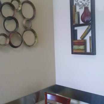 Teapioca Lounge - Happy little corner where I can enjoy my wonderful Taiwanese oolong tea with tapioca balls. - Coffee & Tea Near Me - San Marcos, Texas