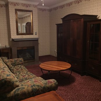 Grass Valley Courtyard Suites - Hotels Near Me - Grass Valley, California