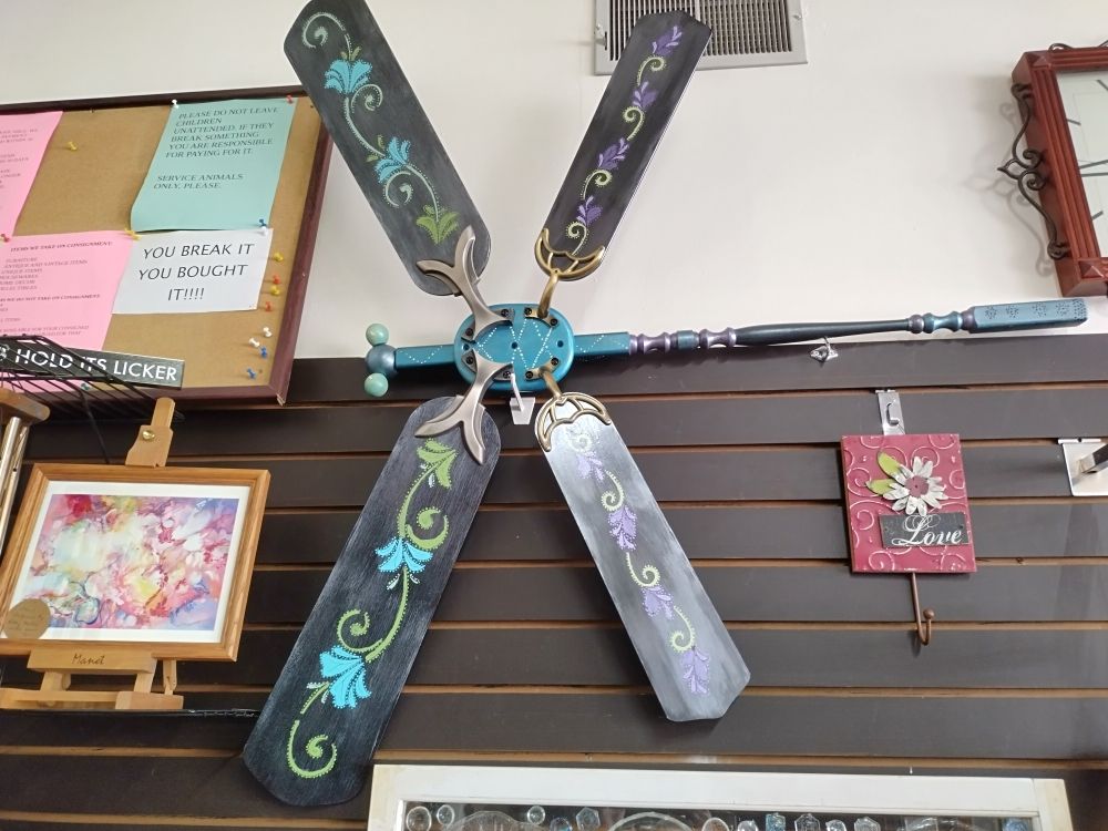 MADE YOU LOOK THRIFT STORE Updated September 2024 56 Photos 3445 Sturgis Rd, Rapid City