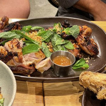 Mahi’ai Table - Vietnamese Chicken - Cocktail Bars Near Me - Kapolei, Hawaii