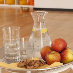 yogaklub - Wasser & Kekse gibts vor Ort  ;o)