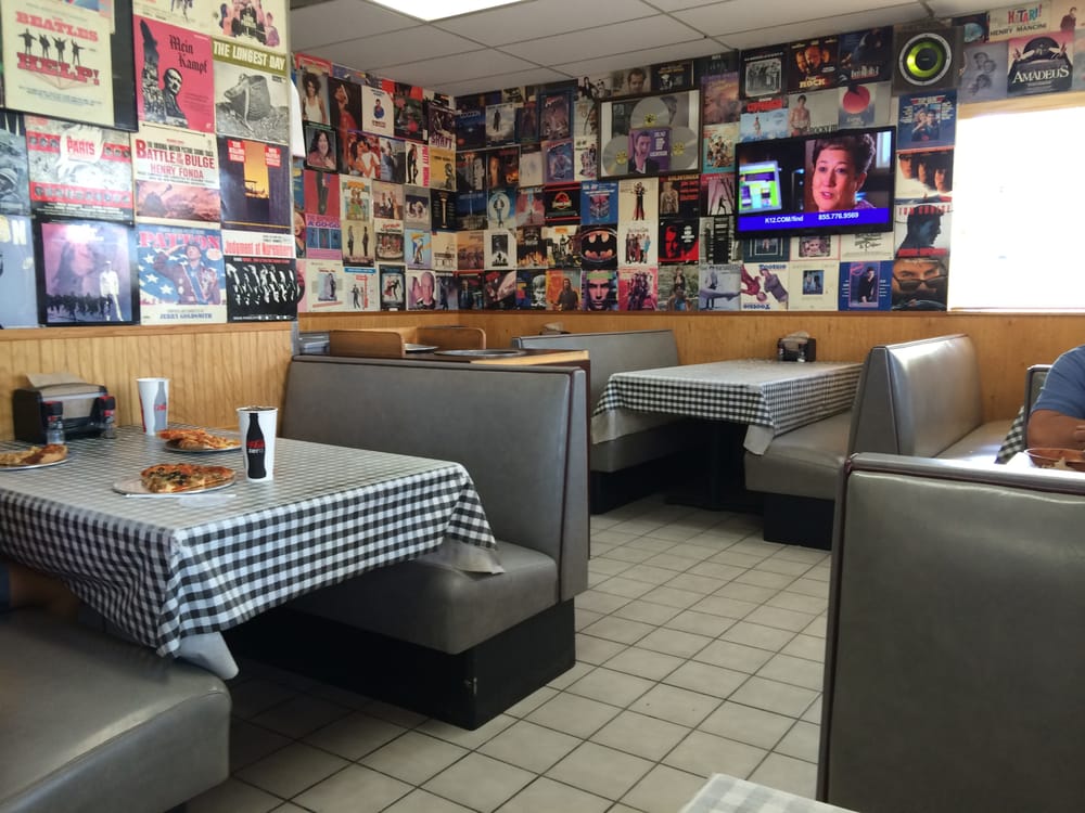 Z BROTHERS PIZZA Updated June 2024 21 Photos & 92 Reviews 1097 S