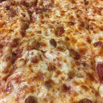 Bellacino's Pizza & Grinders - Pizza Near Me - Simpsonville, South Carolina