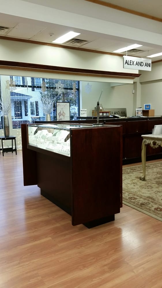 HANNOUSH JEWELERS Updated September 2024 14 Reviews 352 Main St