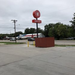 Brookshire Brothers Express - Street sign off the main road.