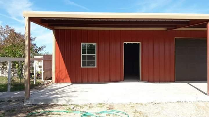 Slide of E&I Roofing & Welding Service