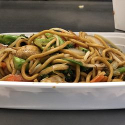 Golden China - Vegetable Lo mein