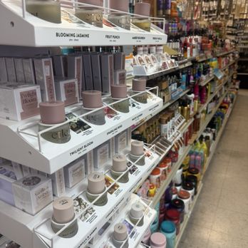 Quarter To Ten - Cosmetics & Beauty Supply Near Me - Austin, Texas Quarter To Ten - Cosmetics & Beauty Supply Near Me - Austin, Texas