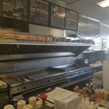 Giant Hamburgers - Cooking area - Burgers Near Me - Mesa, Arizona Giant Hamburgers - Cooking area - Burgers Near Me - Mesa, Arizona
