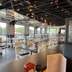 Eggspectation - Timonium - Big patio - lots of seating and garage doors to let in the fresh air!