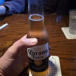 Blue Eagle Tavern - Sipping on a cold Corona with lime before dinner!