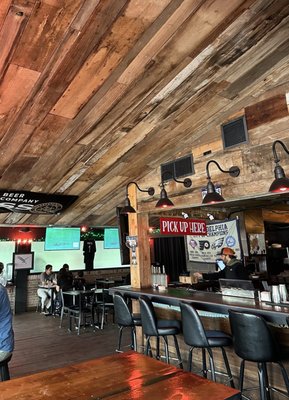 Grata’s Pizzeria by null