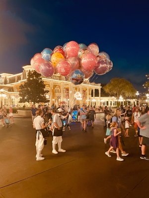 Tony's Town Square Restaurant by null