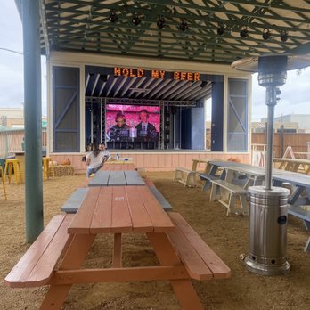 Birdie's Social Club - Outside area - Bars Near Me - Fort Worth, Texas