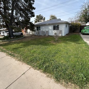 Vision Landscaping - Before picture. Spotty grass, dirt spots. - Landscaping Near Me Vision Landscaping - Before picture. Spotty grass, dirt spots. - Landscaping Near Me