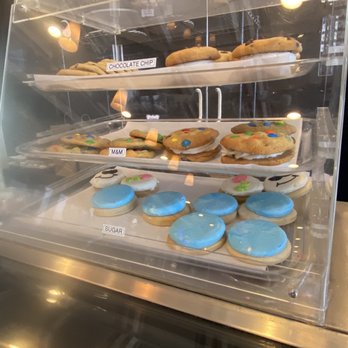 ButterSweet Cupcakes Yukon - Cookies case - Desserts Near Me - Yukon, Oklahoma ButterSweet Cupcakes Yukon - Cookies case - Desserts Near Me - Yukon, Oklahoma