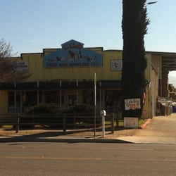 Linda's Feed & Supplies