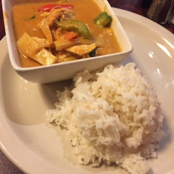Mai Thai Restaurant - Red curry with a fury! - Thai Near Me - Austin, Texas
