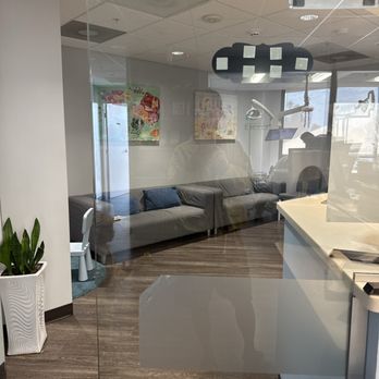 La Petite Kids Dentist - Main area - Pediatric Dentists Near Me - Pasadena, California La Petite Kids Dentist - Main area - Pediatric Dentists Near Me - Pasadena, California