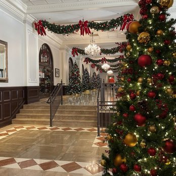 The Preston - Decorations outside the entrance - Breakfast & Brunch Near Me - St Louis, Missouri