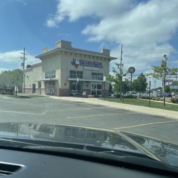 Texas Tea - Wolflin - the front of a building - Shaved Ice Near Me - Amarillo, Texas Texas Tea - Wolflin - the front of a building - Shaved Ice Near Me - Amarillo, Texas