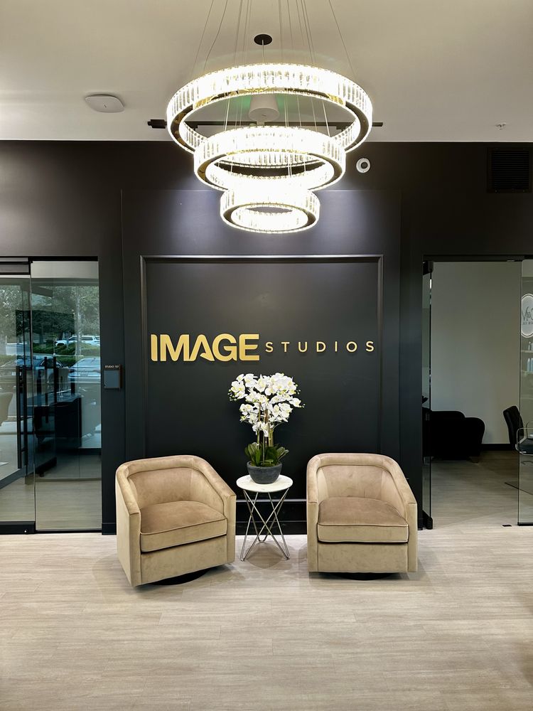 Esthetics by April Logo