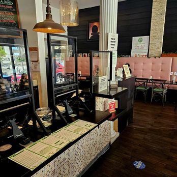 Cane A Sucre - Indoor dining - French Near Me - Miami, Florida Cane A Sucre - Indoor dining - French Near Me - Miami, Florida