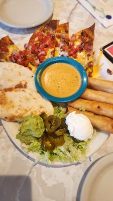 Chuy's by null