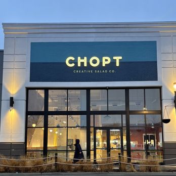 Chopt Creative Salad Co. - Outside - Vegetarian Near Me - Paramus, New Jersey