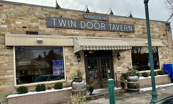 Twin Door Tavern by null
