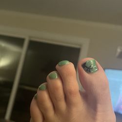 Beauty Nails - Pedi
