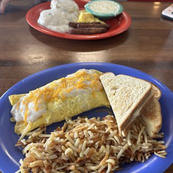 Carolina’s Diner - Farmer's Omelette - Diners Near Me - High Point, North Carolina