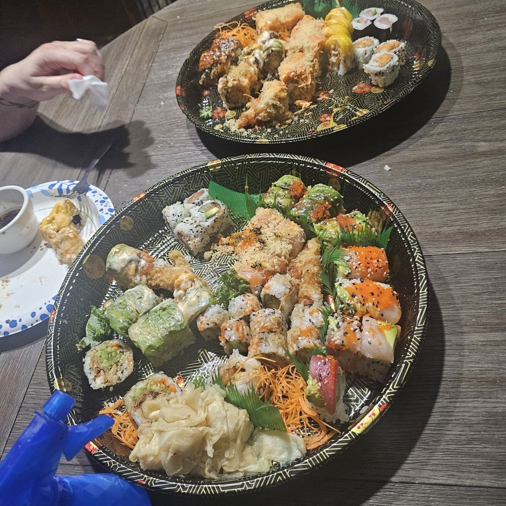 Sushi party tray Sushi party tray