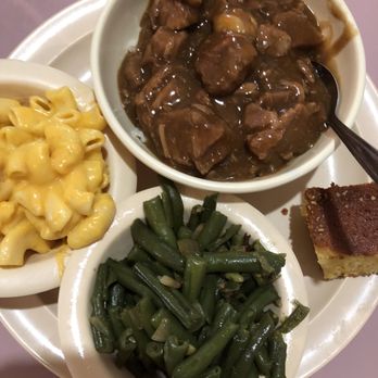 Kitty's Homestyle Cafe - Beef tips, green beans & Mac and cheese 9.7.23 - Cafes Near Me - Magnolia, Texas Kitty's Homestyle Cafe - Beef tips, green beans & Mac and cheese 9.7.23 - Cafes Near Me - Magnolia, Texas