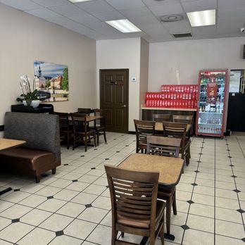 Kolache Factory - Seating area - Bakeries Near Me - Sugarland, Texas