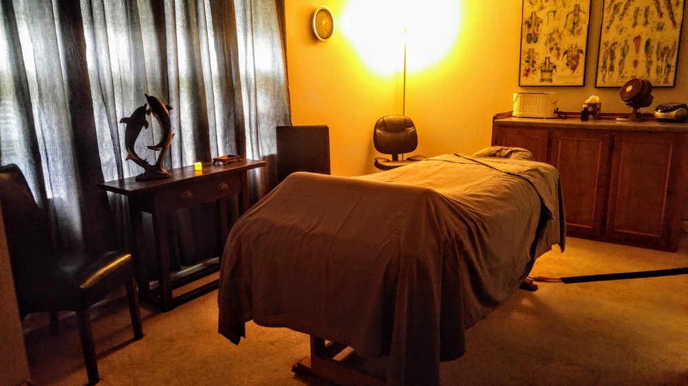 BODYWORKS MASSAGE AND SPA Updated September 2024 2752A N Highland