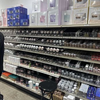 Lee Nail Supply - Cosmetics & Beauty Supply Near Me - Chicago, Illinois Lee Nail Supply - Cosmetics & Beauty Supply Near Me - Chicago, Illinois