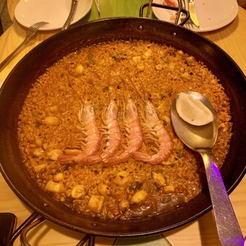Rosi La Loca - Seafood paella - Tapas Bars Near Me - Madrid, M