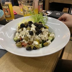 Plzeňský restaurant Anděl - Griechischer Salat