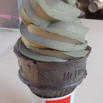 麥當勞 - Black Sesame ice cream - Fast Food Near Me - Hong Kong, HK 麥當勞 - Black Sesame ice cream - Fast Food Near Me - Hong Kong, HK