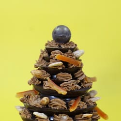 Maison Zeppini - Le sapin en chocolat lait ou noir. Idée cadeau !