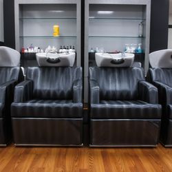 Forever Young Beauty Bar