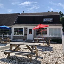 Castaway Cafe - Outdoor seating