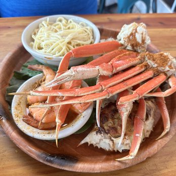 CJ's Crab Shack - CJ's Cajun combo with alfredo pasta IG: 303foodie - Seafood Near Me - Miami Beach, Florida
