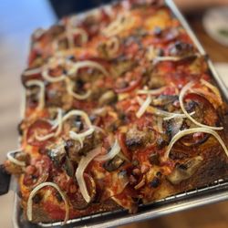 La Bella Pizza - All Meat Lovers Sicilian