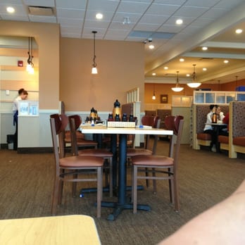 IHOP - Dining area - Breakfast & Brunch Near Me - Calgary, Alberta IHOP - Dining area - Breakfast & Brunch Near Me - Calgary, Alberta