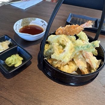 Fish On Fire - Mix tempura - Sushi Bars Near Me - Suisun City, California Fish On Fire - Mix tempura - Sushi Bars Near Me - Suisun City, California