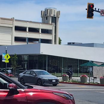 sweetgreen - Healthy Salads, Wraps, and Bowls - Salad Near Me - Walnut Creek, California