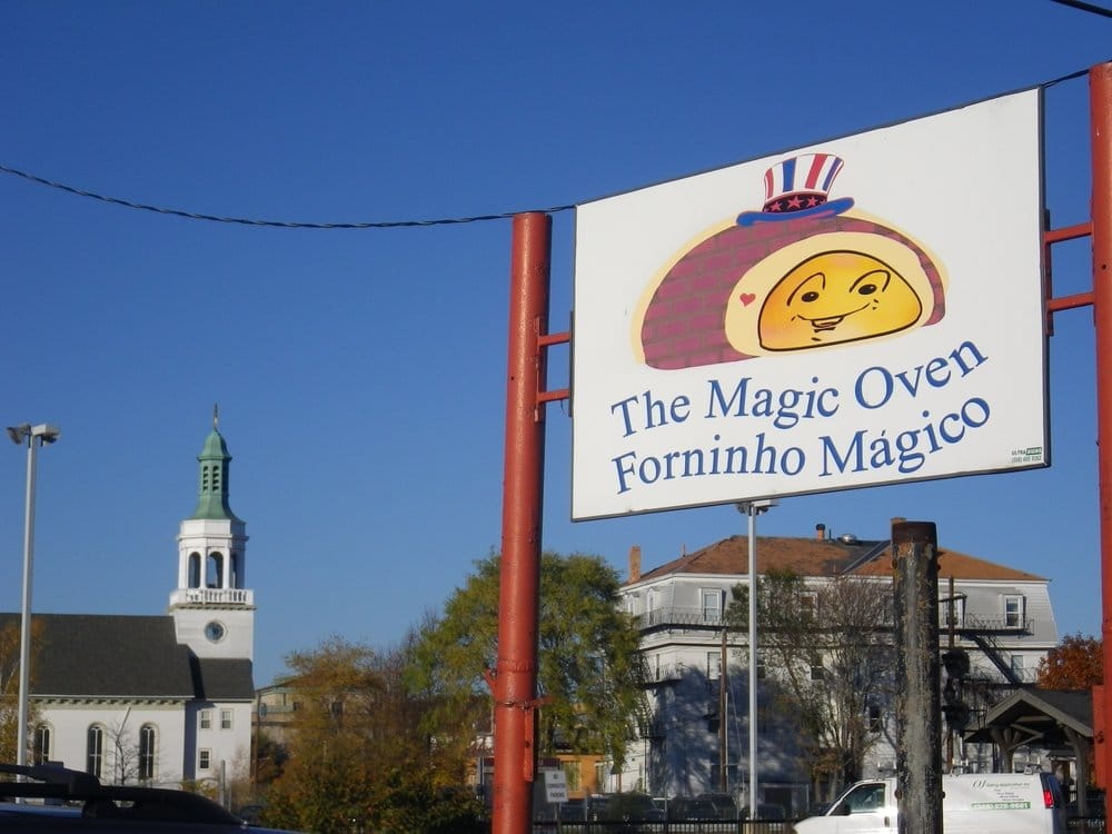 MAGIC OVEN BRAZILIAN BAKERY CLOSED 13 Reviews 470 Waverly St